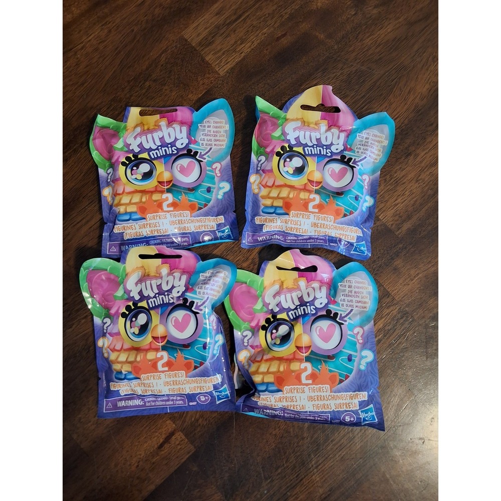 Lot of 4 Hasbro Furby Minis Blind Bags 2 Surprise Figures Per Pack Eyes Change